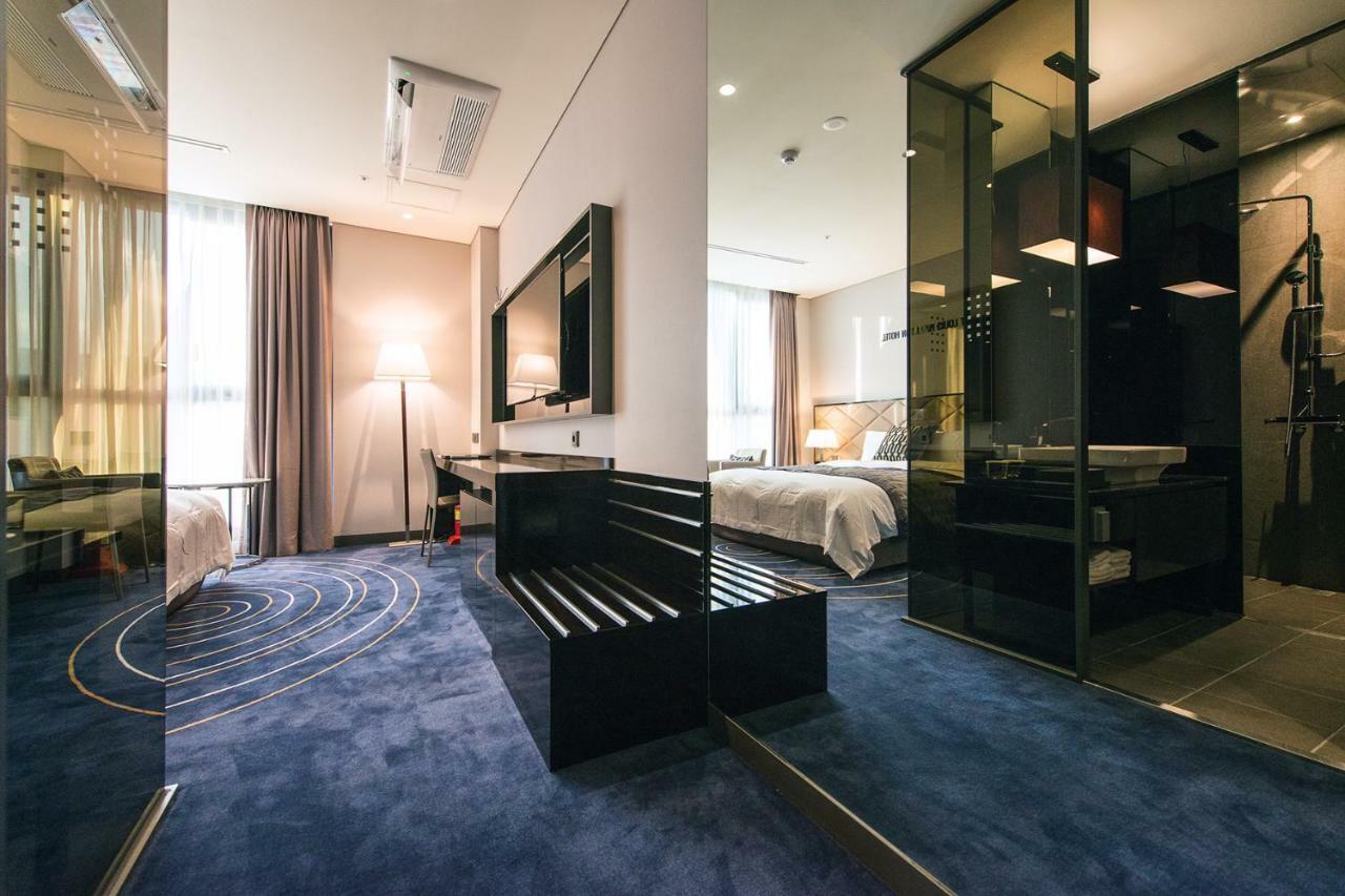 Best Louis Hamilton Hotel Changwon Exterior photo